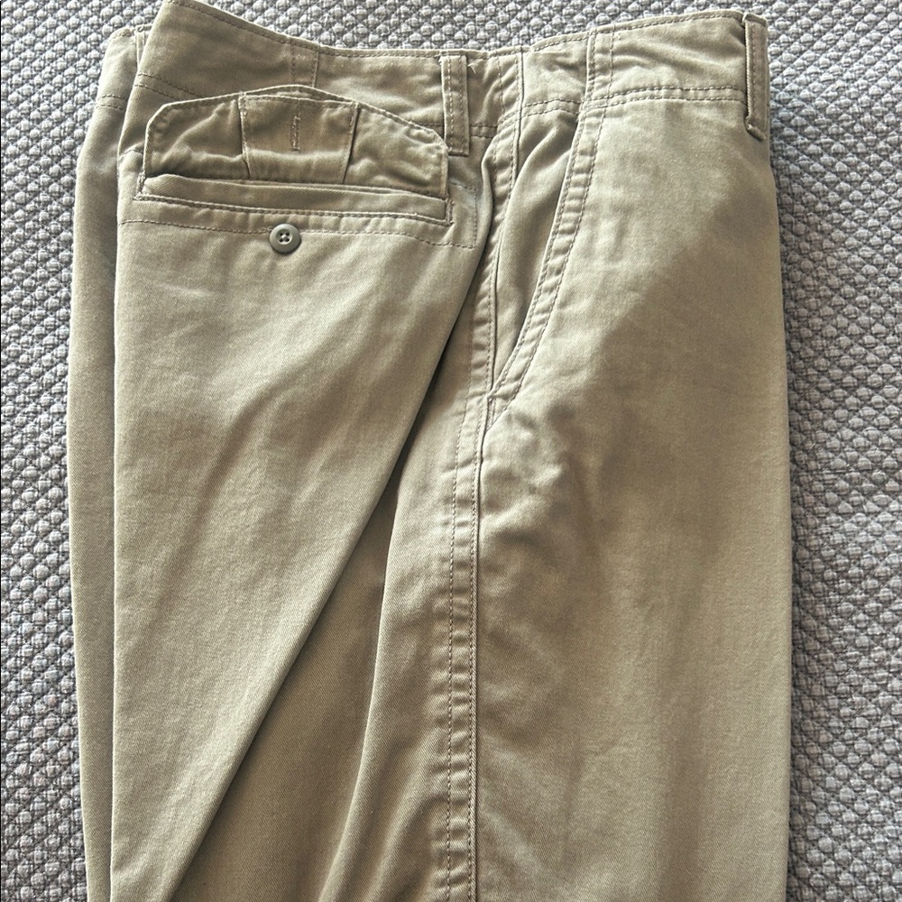 Old Navy Men's Khaki Chino Shorts